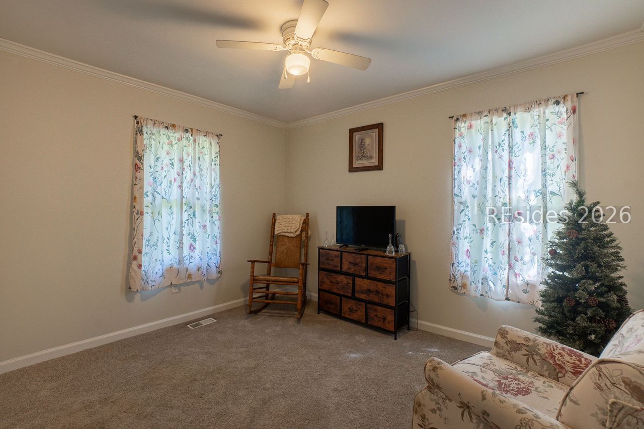 205 Cuttino Road Sumter, SC 29150 - Photo 17 of 23