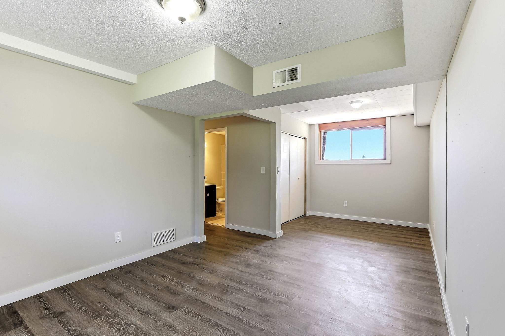 5512 Woodside Road Southeast Prior Lake, MN 55372 - Photo 21 of 31 Gallery Image 21