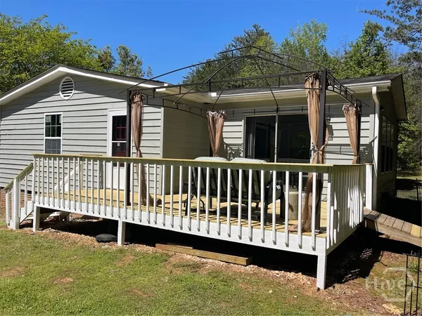 $314,000 | 620 South Hogan Drive, Westminster, SC 29693
