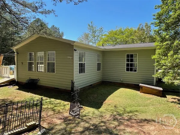 $314,000 | 620 South Hogan Drive, Westminster, SC 29693