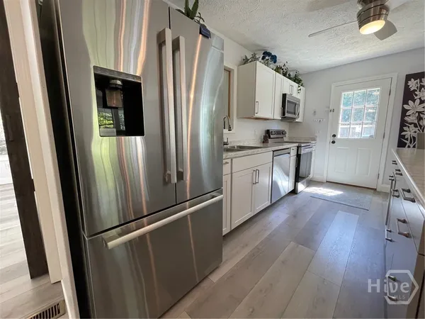 $314,000 | 620 South Hogan Drive, Westminster, SC 29693