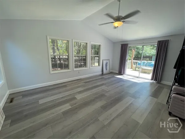 $314,000 | 620 South Hogan Drive, Westminster, SC 29693