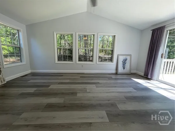 $314,000 | 620 South Hogan Drive, Westminster, SC 29693