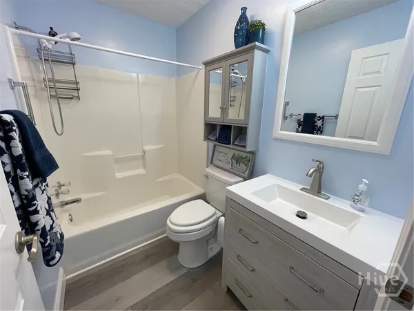 $314,000 | 620 South Hogan Drive, Westminster, SC 29693