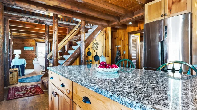 $435,000 | 60 Brett Hill Road, Paris, ME 04281