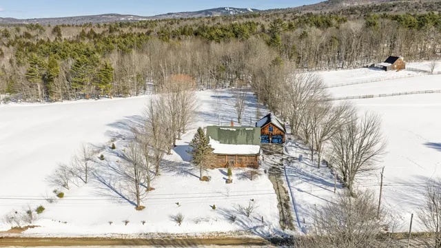 $435,000 | 60 Brett Hill Road, Paris, ME 04281