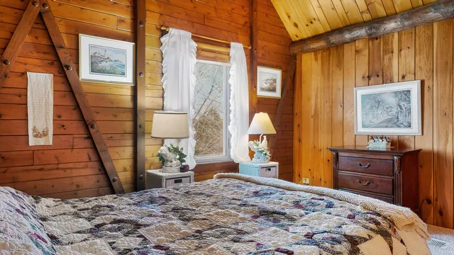 $435,000 | 60 Brett Hill Road, Paris, ME 04281