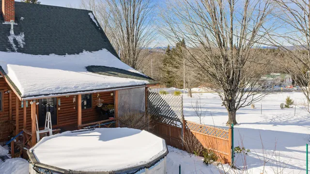 $435,000 | 60 Brett Hill Road, Paris, ME 04281