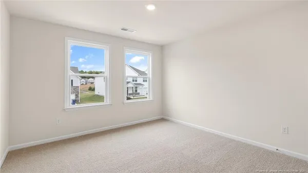 $478,135 | 1124 Summer Daisy Circle, Aberdeen, NC 28315