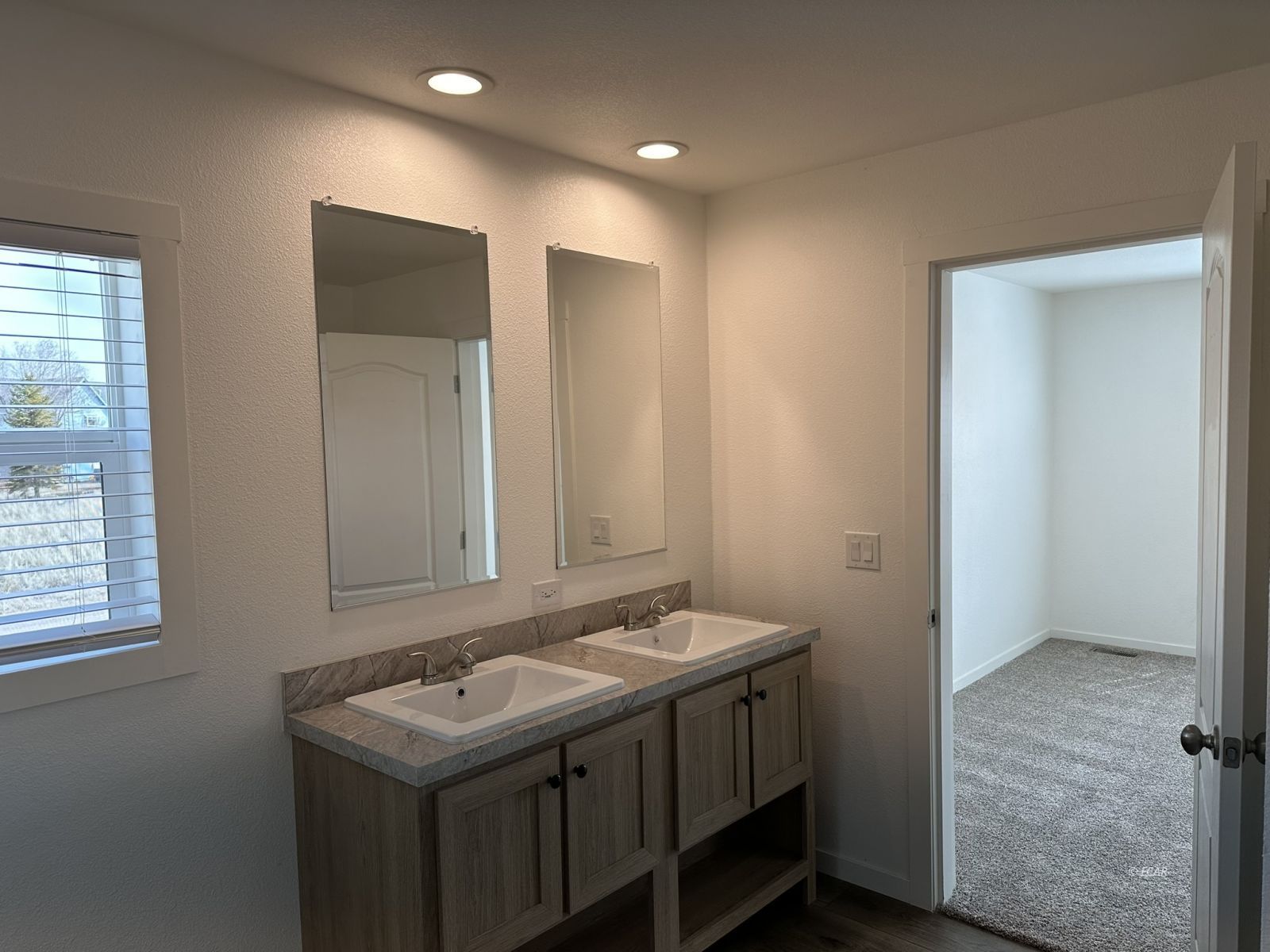 923 Spring Valley Parkway Spring Creek, NV 89815 - Photo 10 of 21 Gallery Image 10