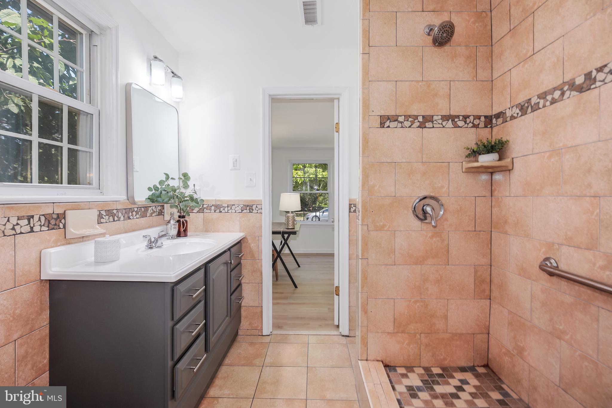 6210 Sligo Mill Road Northeast Washington, DC 20011 - Photo 18 of 38