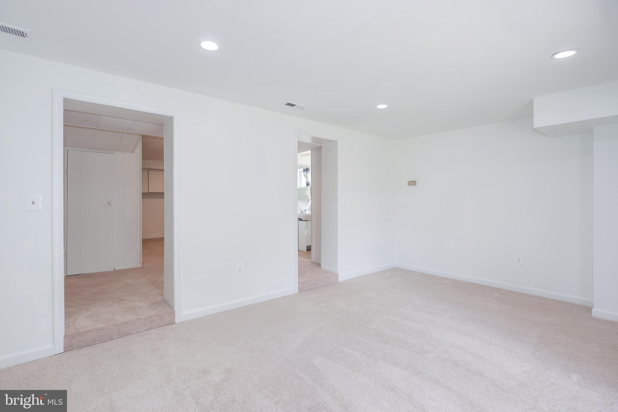 6210 Sligo Mill Road Northeast Washington, DC 20011 - Photo 32 of 38