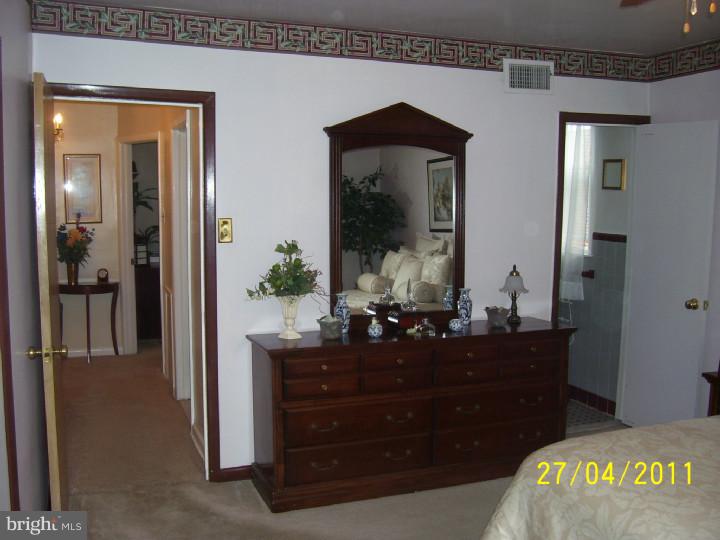 2316 Rhawn Street Philadelphia, PA 19152 - Photo 13 of 25 Basement - Finished