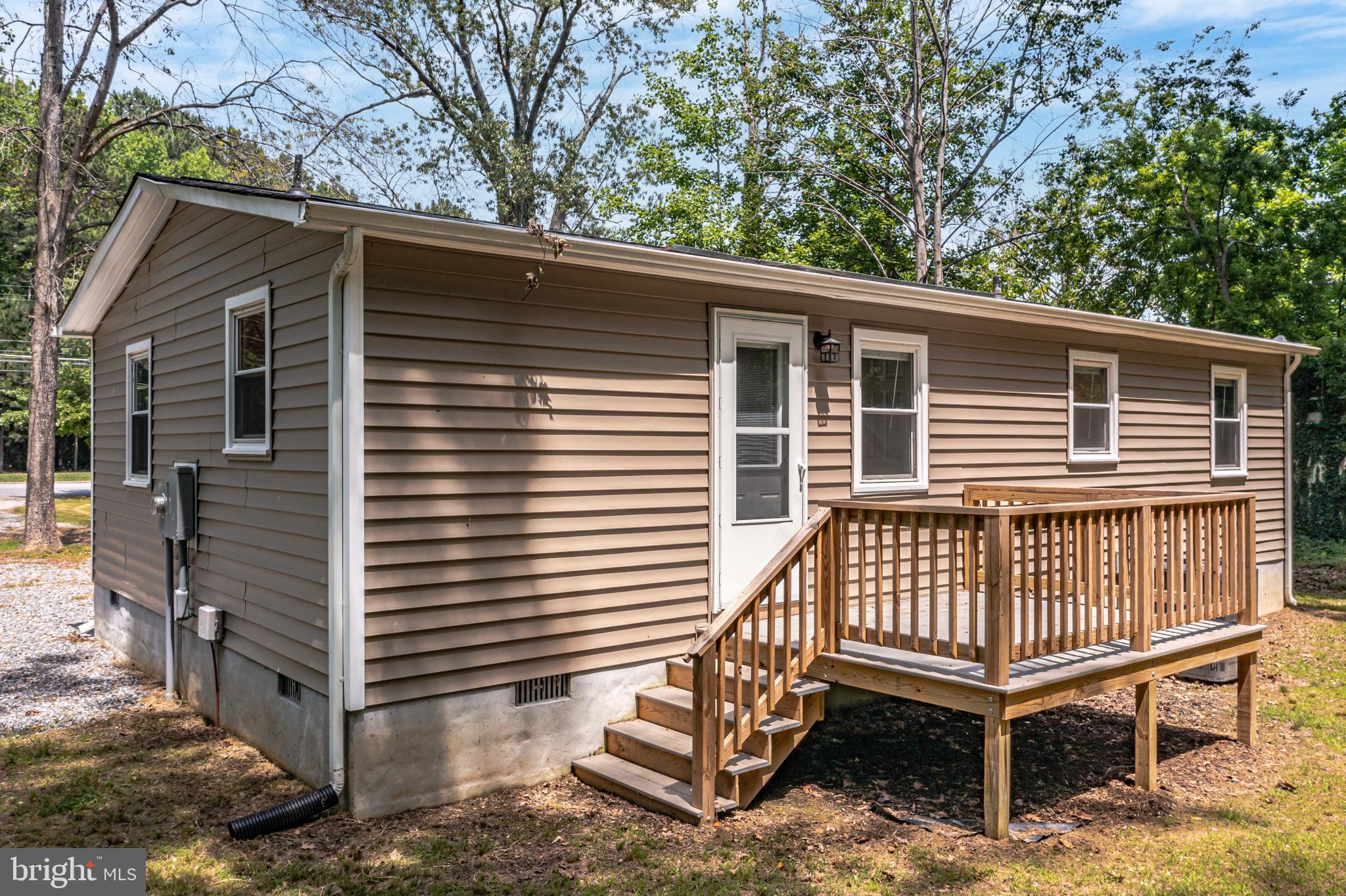 696 Johns Neck Road Weems, VA 22576 - Photo 11 of 37 Gallery Image 11