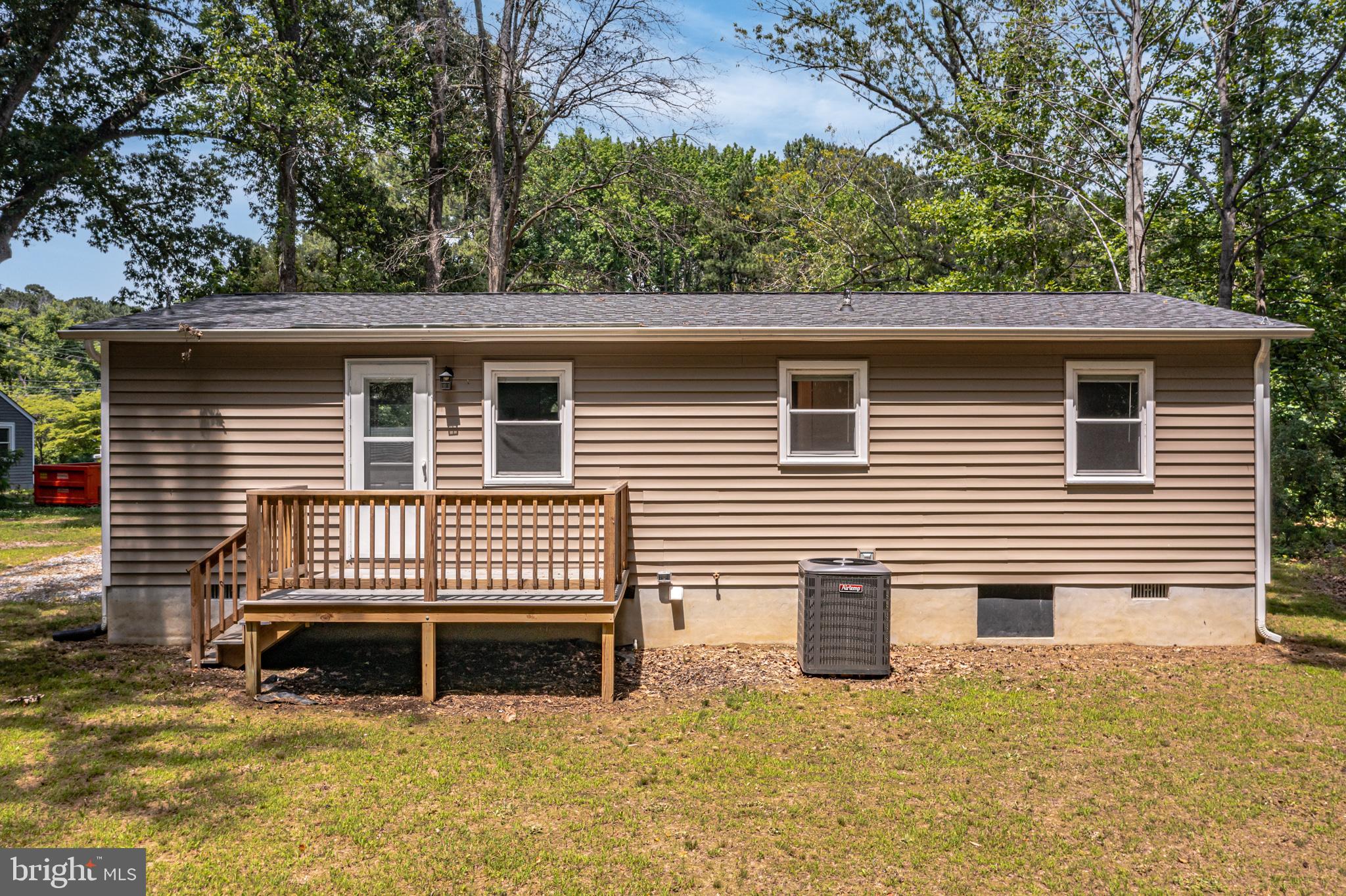 696 Johns Neck Road Weems, VA 22576 - Photo 12 of 37 Gallery Image 12