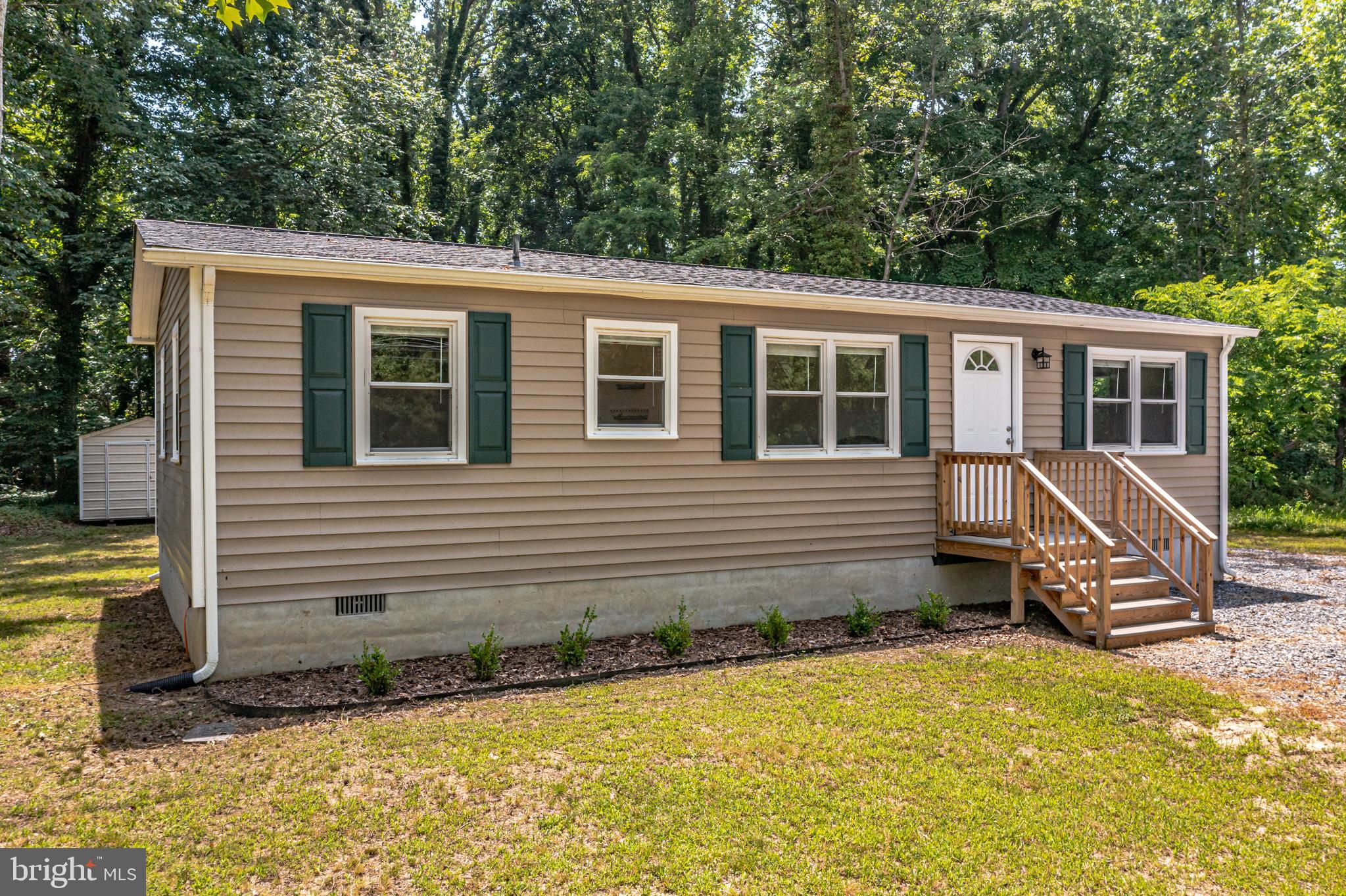 696 Johns Neck Road Weems, VA 22576 - Photo 10 of 37 Gallery Image 10