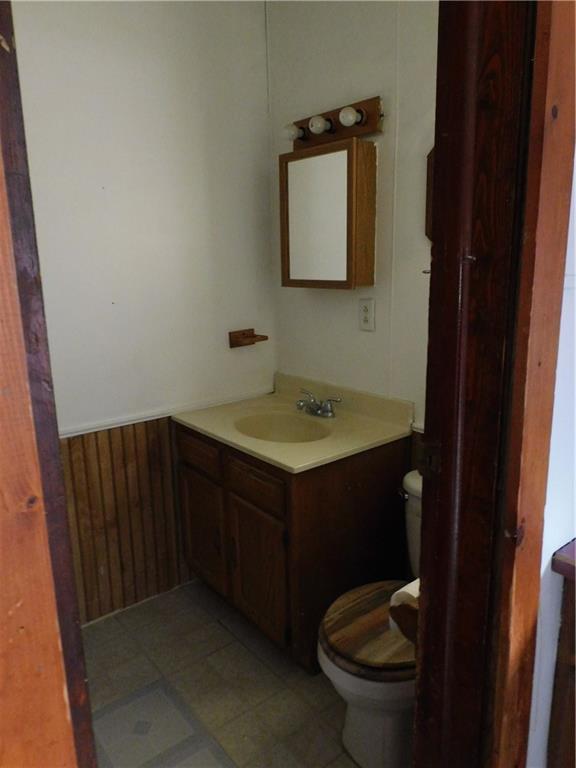 318 Middle Street Rosedale, IN 47874 - Photo 8 of 23