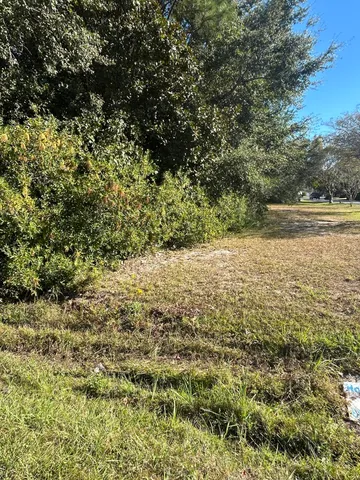 $275,000 | 43 Indian Bay Drive, Freeport, FL 32439