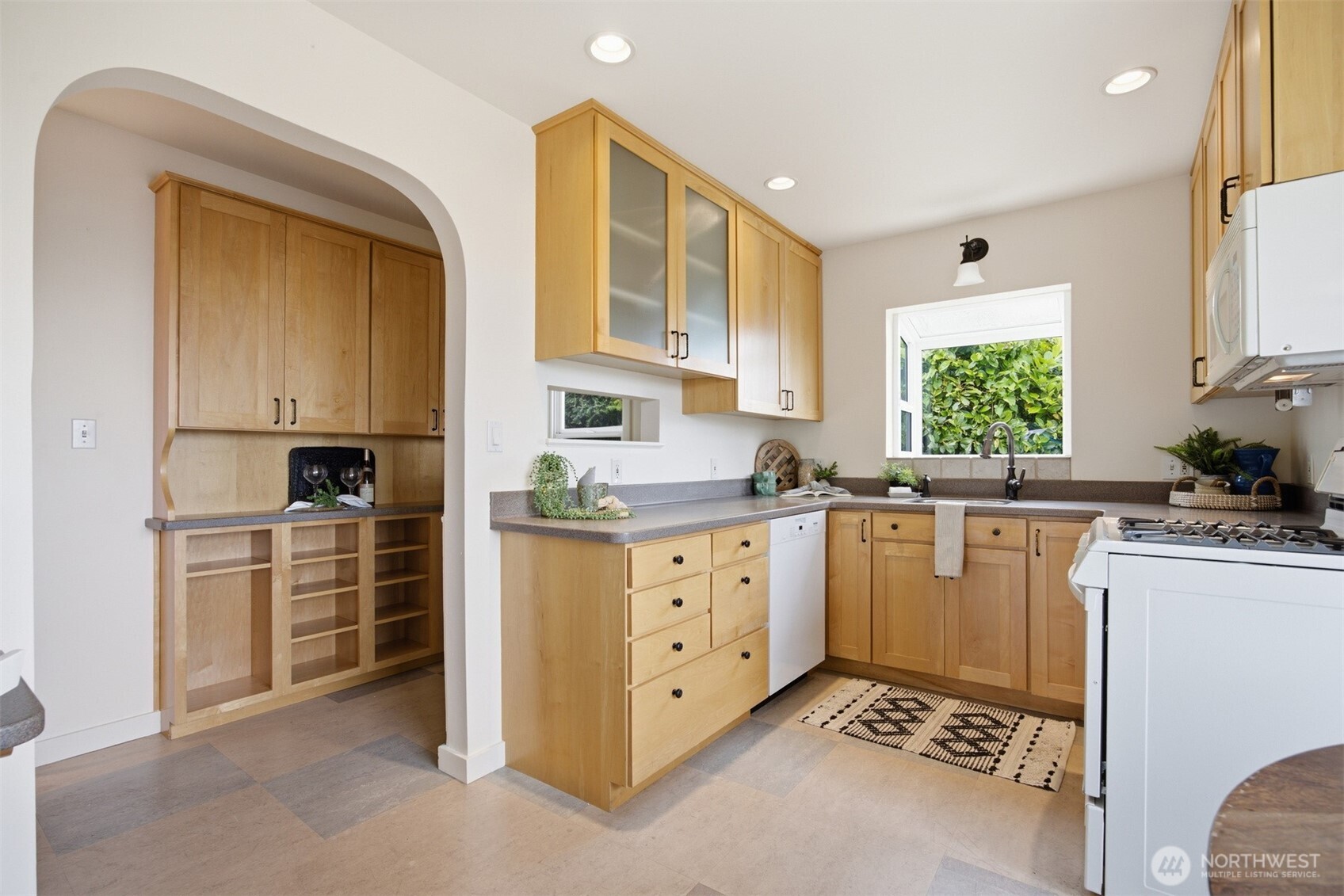 1003 14th Street Bellingham, WA 98225 - Photo 13 of 40