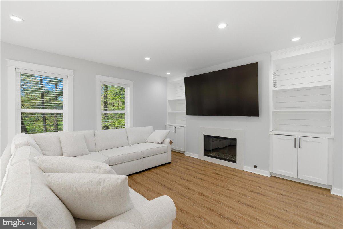 1632 Wainwright Drive Reston, VA 20190 - Photo 13 of 50