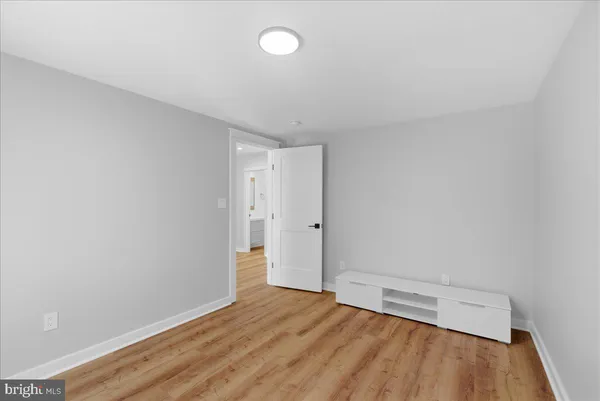 $890,000 | 1632 Wainwright Drive, Reston, VA 20190