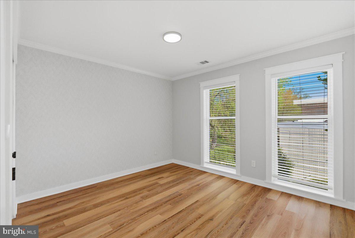 1632 Wainwright Drive Reston, VA 20190 - Photo 30 of 50