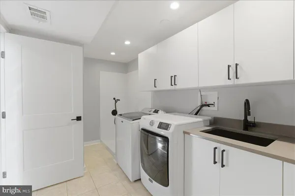 $890,000 | 1632 Wainwright Drive, Reston, VA 20190