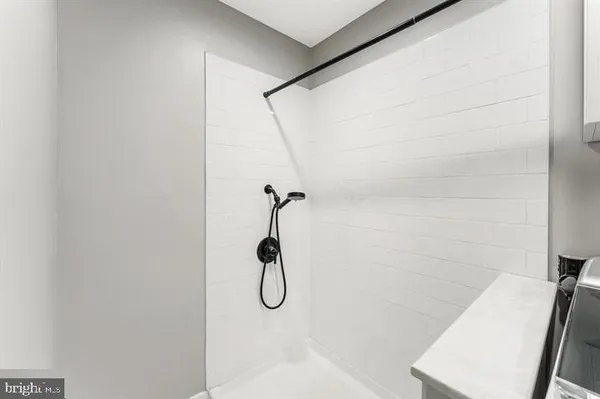 $890,000 | 1632 Wainwright Drive, Reston, VA 20190