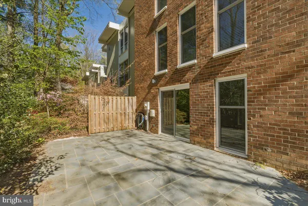 $890,000 | 1632 Wainwright Drive, Reston, VA 20190