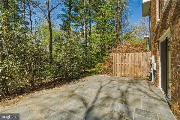 $890,000 | 1632 Wainwright Drive, Reston, VA 20190