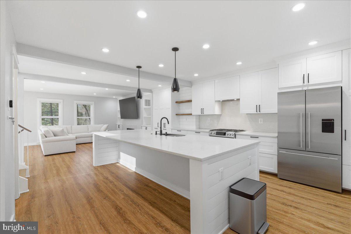 1632 Wainwright Drive Reston, VA 20190 - Photo 7 of 50