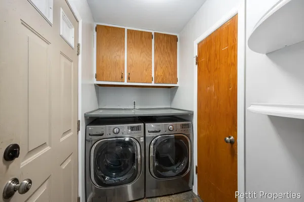 $249,900 | 5023 Vernor Avenue Northeast, Grand Rapids, MI 49525