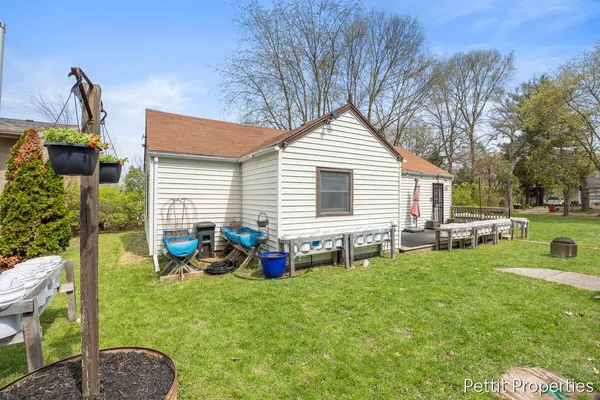 $249,900 | 5023 Vernor Avenue Northeast, Grand Rapids, MI 49525