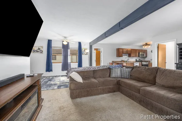 $249,900 | 5023 Vernor Avenue Northeast, Grand Rapids, MI 49525
