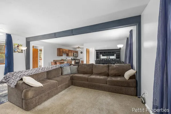 $249,900 | 5023 Vernor Avenue Northeast, Grand Rapids, MI 49525