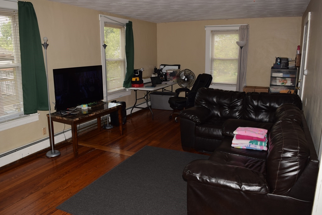 1407-1409 Worcester Street Springfield, MA 01151 - Photo 19 of 41 Gallery Image 19