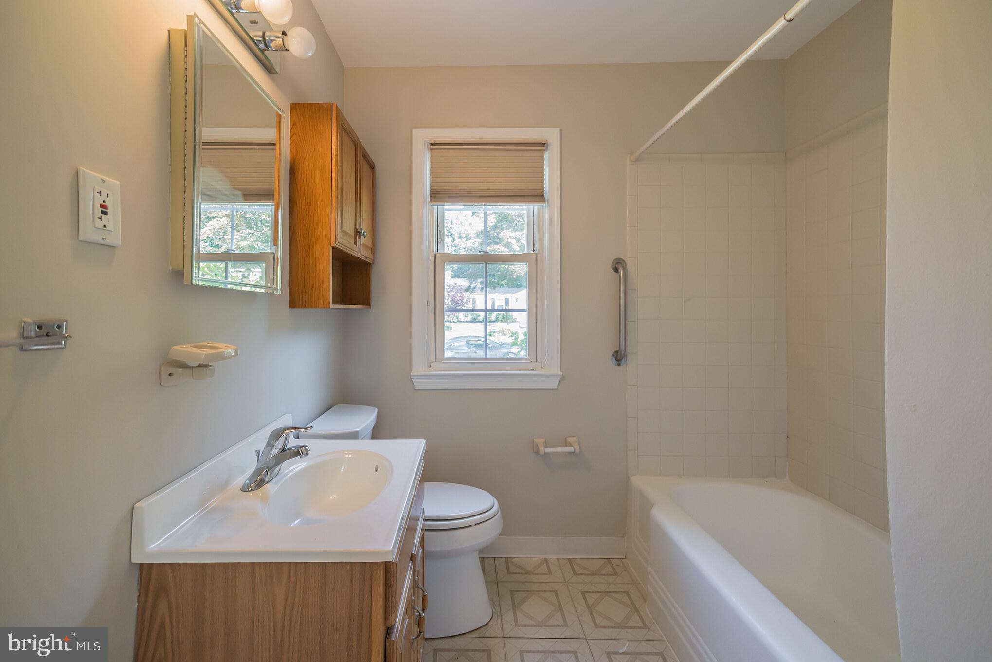 114 Lynbrook Road Paoli, PA 19301 - Photo 19 of 30