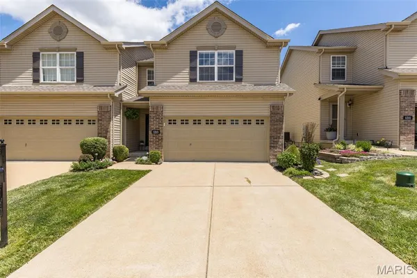 $259,900 | 1215 Saltash Court, St. Louis, MO 63129
