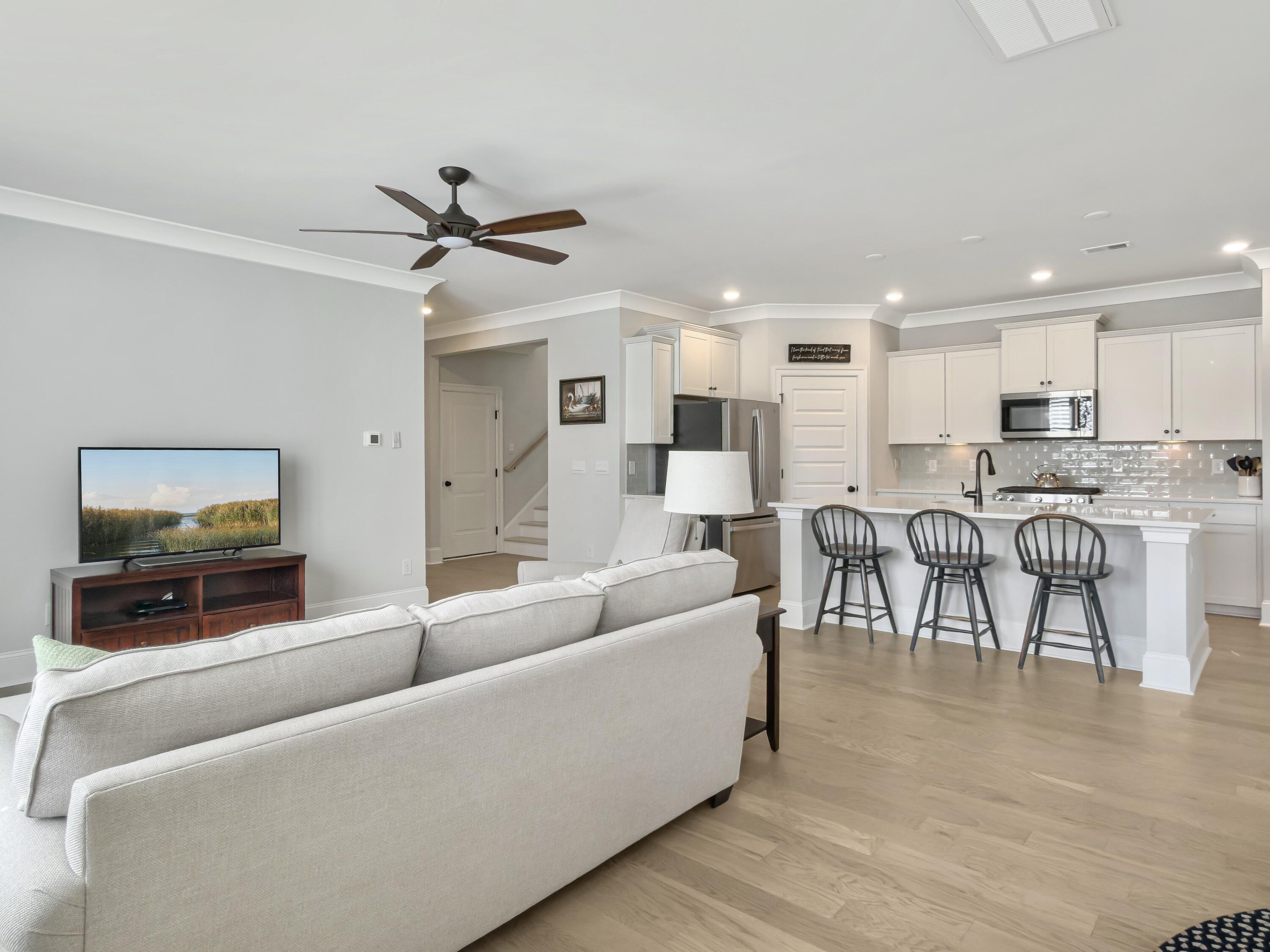 1189 Rudy Ln Mount Mount Pleasant, SC 29466 - Photo 22 of 61 Gallery Image 22
