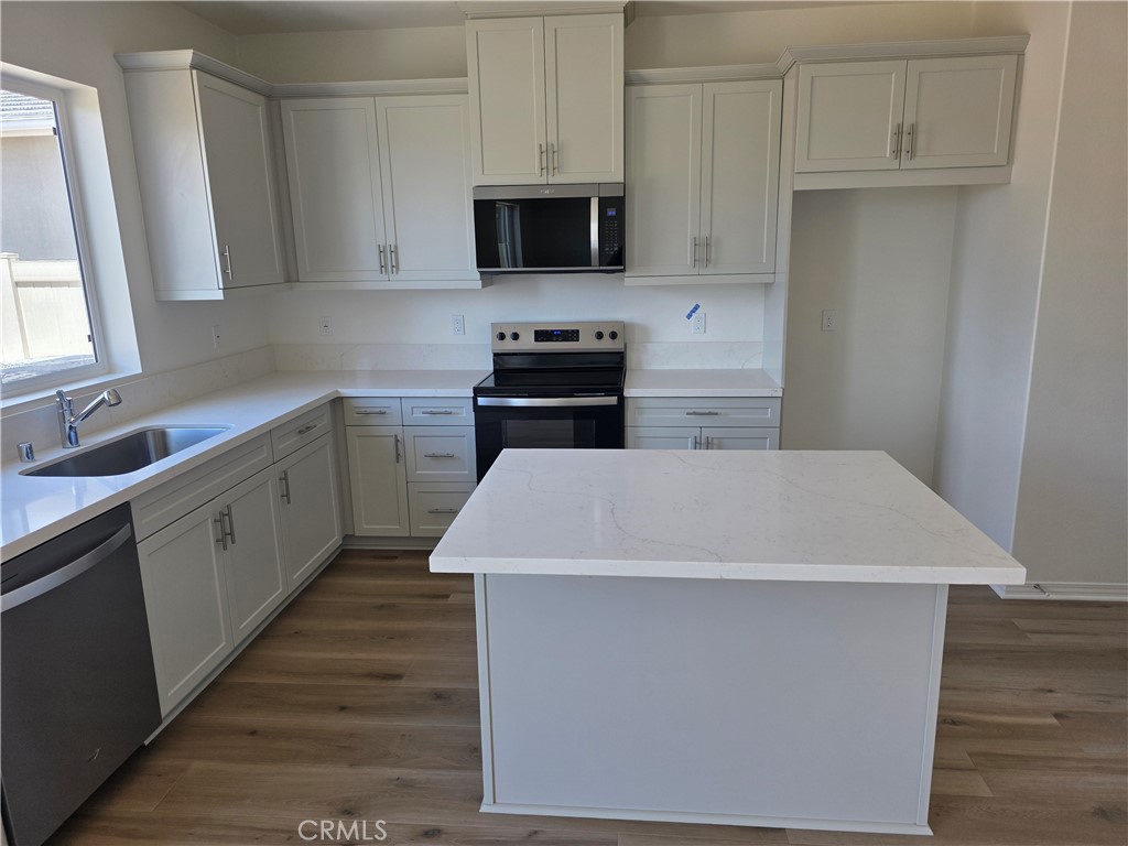 9667 Babaco Street Riverside, CA 92508 - Photo 11 of 24