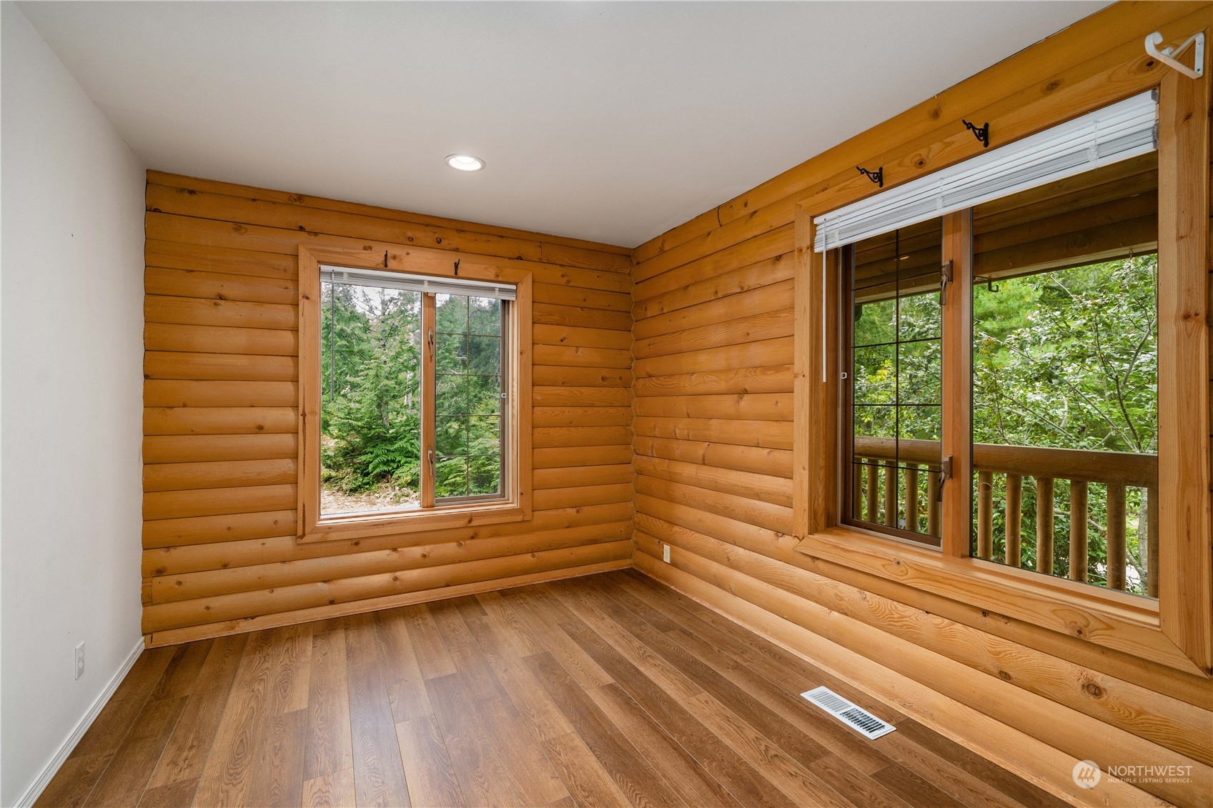 8241 Northwest Duryea Road Bremerton, WA 98312 - Photo 16 of 38 Gallery Image 16