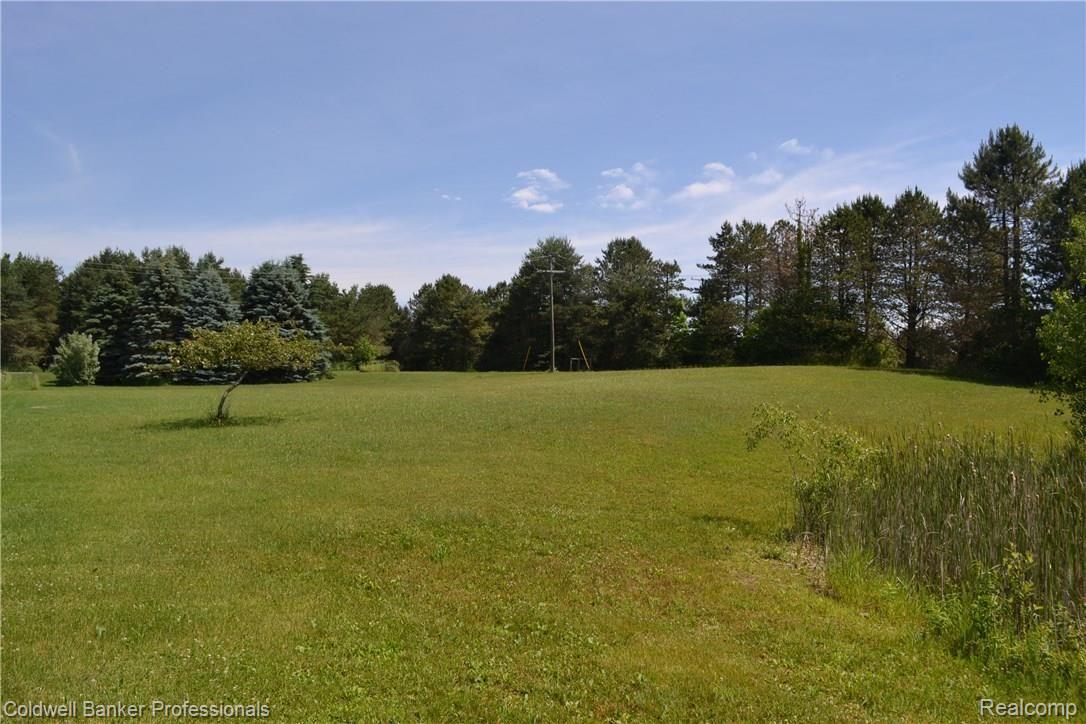 3417 West Burnside Road Columbiaville, MI 48421 - Photo 28 of 28 DSC_0238.JPG