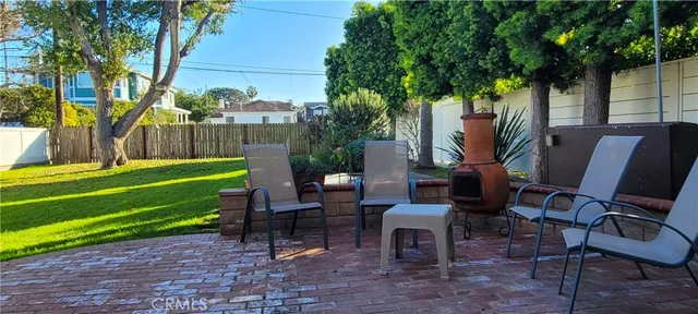 $11,000 | 1320 21st Street, Manhattan Beach, CA 90266