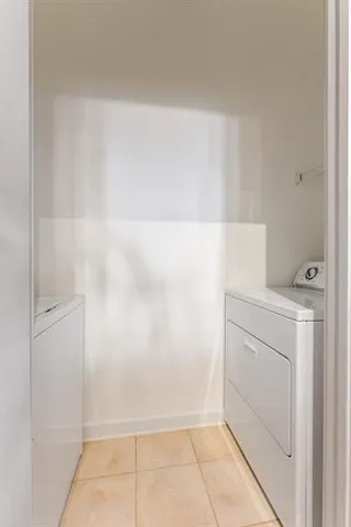 a view of utility room