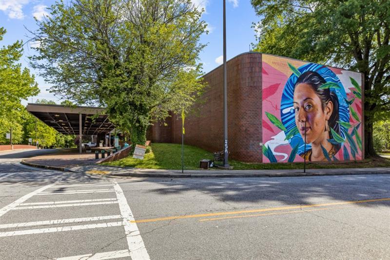 870 Inman Village Parkway Northeast, Unit 203 Atlanta, GA 30307 - Photo 42 of 43 a view of street with small buildings