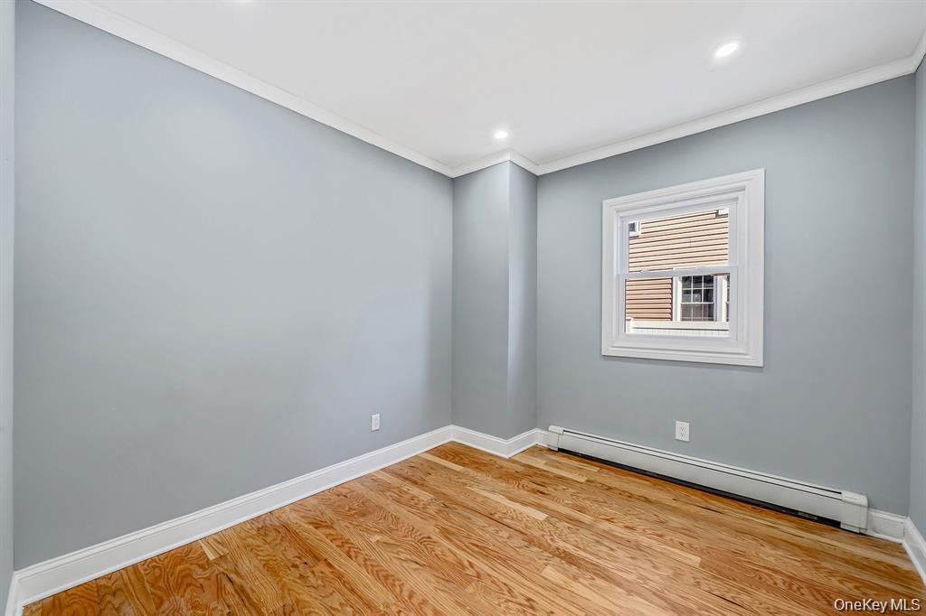 23 Maple Avenue Hempstead, NY 11550 - Photo 11 of 24