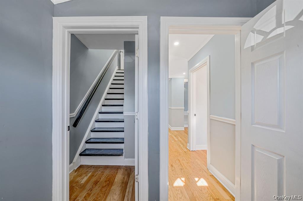 23 Maple Avenue Hempstead, NY 11550 - Photo 2 of 24