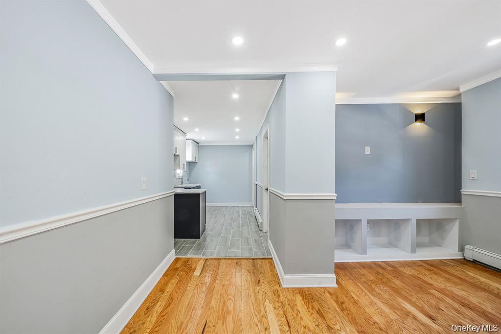 23 Maple Avenue Hempstead, NY 11550 - Photo 4 of 24