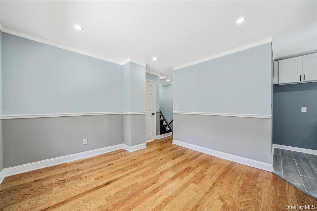 23 Maple Avenue Hempstead, NY 11550 - Photo 6 of 24