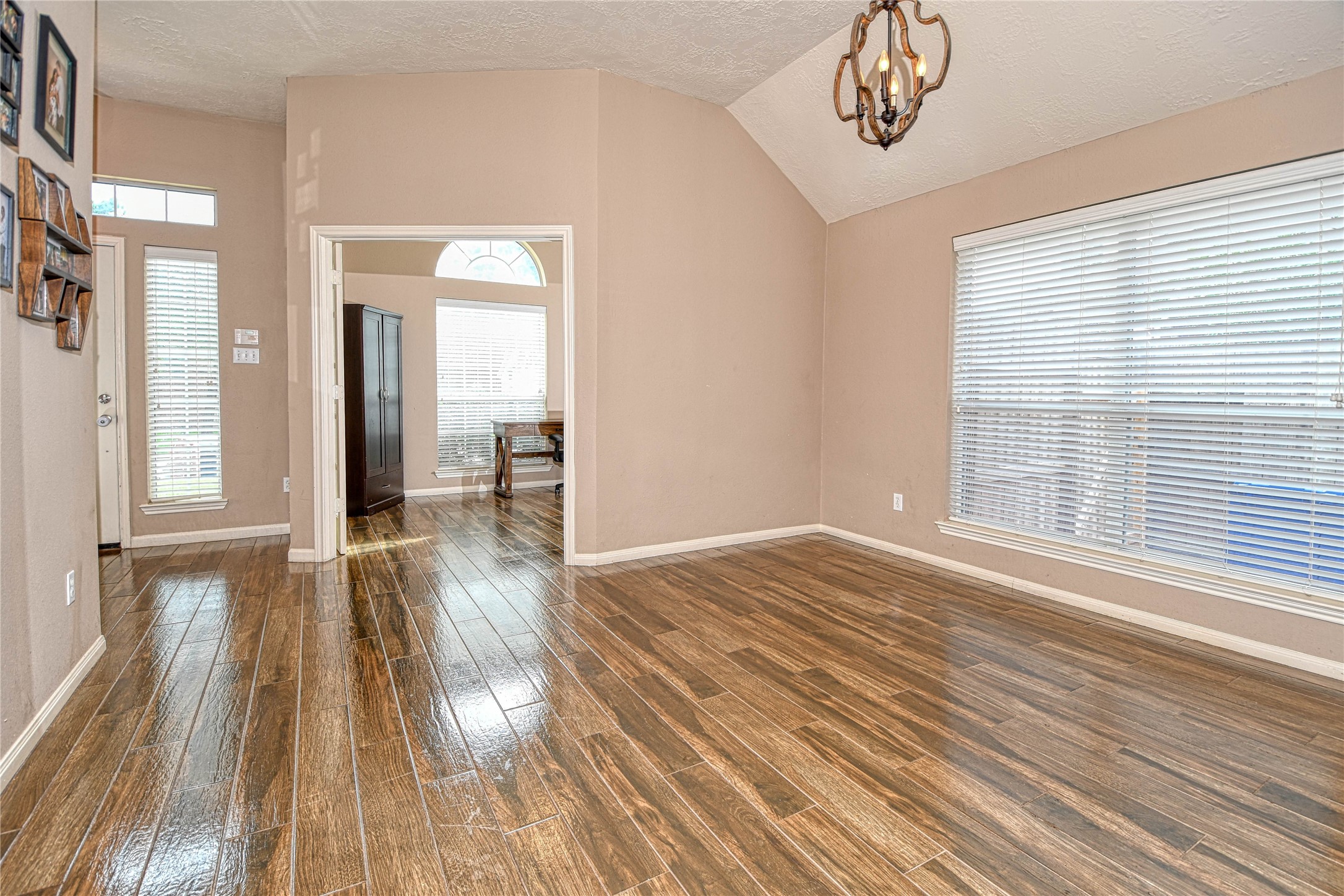 25923 Marshbrook Lane Spring, TX 77389 - Photo 6 of 23